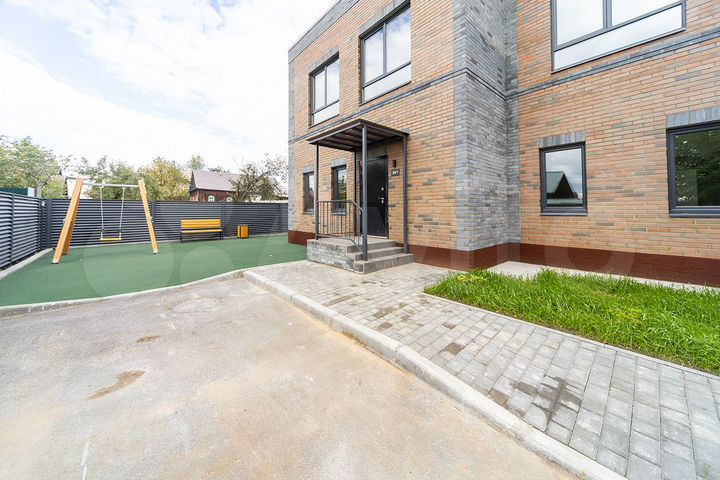 Таунхаус 99,6 м² на участке 2 сот.