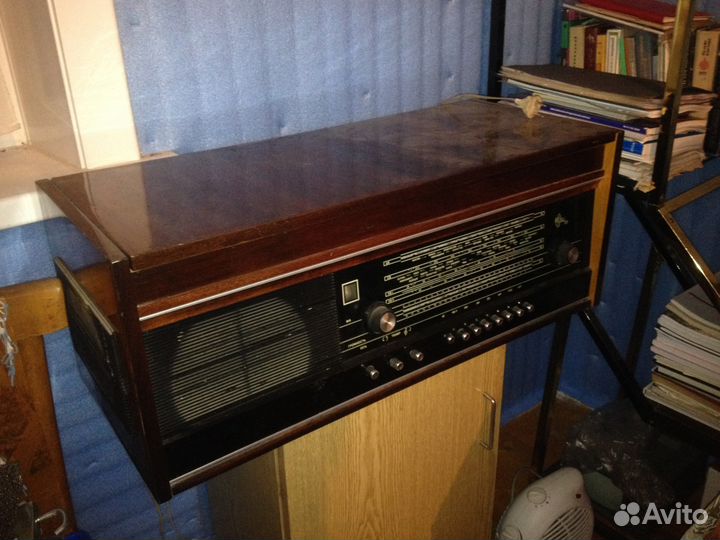 Радиола советская. ссср. Урал 111