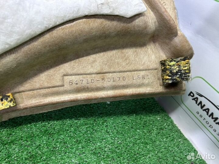 Обшивка багажника правая Lexus Ls460 USF40 4.6