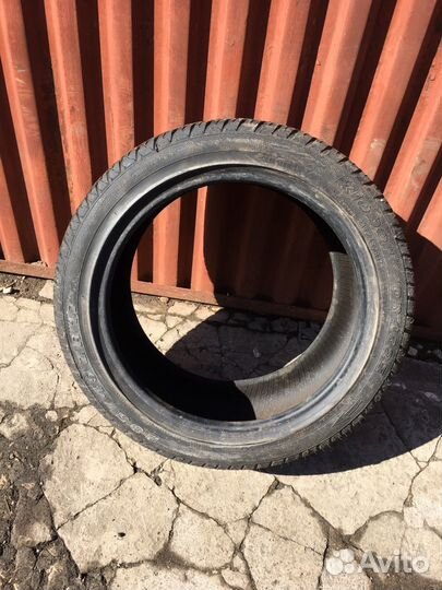 Kleber DR 553 V 235/45 R17