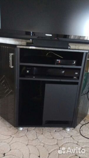 Тумба под телевизор