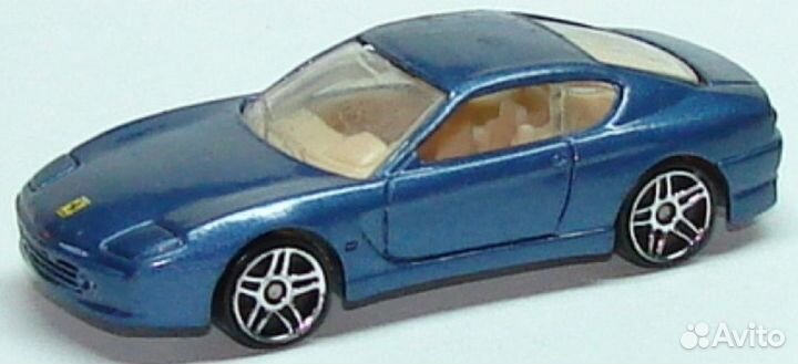 Hot Wheels 1/64 Ferrari 456M