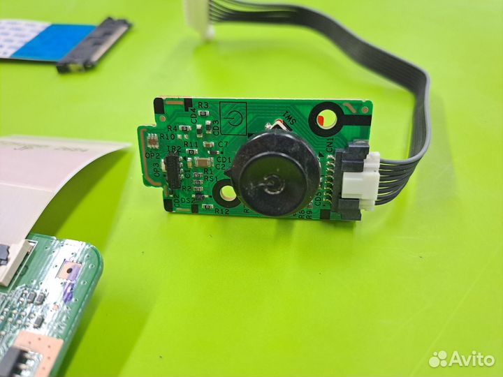 Запчасти к телевизору Samsung UE32EH5307K