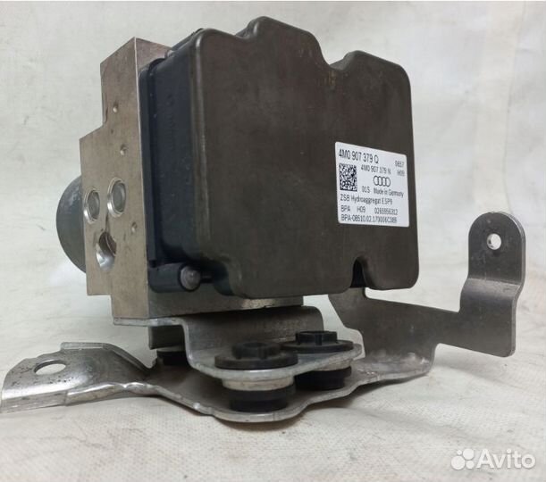 Блок ABS Audi Q7 2015