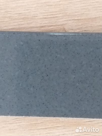 Плинтус акриловый (бордюр, бортик)