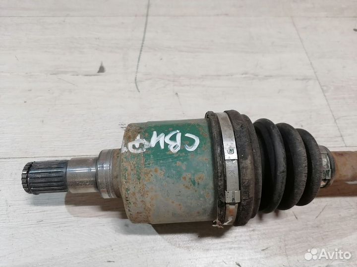 Привод левый механика Suzuki Swift Сузуки Свифт