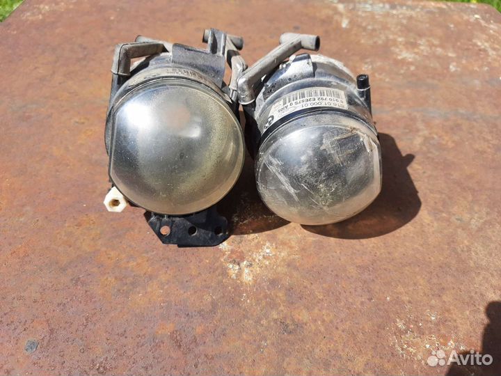 Протмвотуманные фары BMW