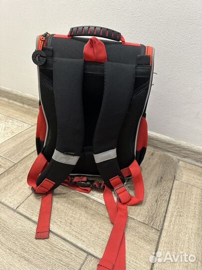 Школьный рюкзак