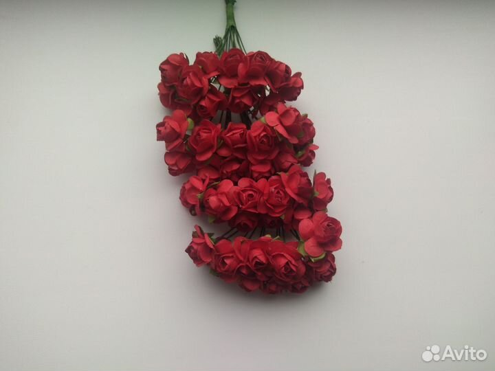 Бумажная бутоньерка роза для скрапа и декора