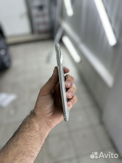iPhone Xs Max, 64 ГБ