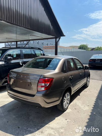 LADA Granta 1.6 AT, 2024, 1 км