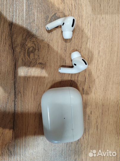 Беспроводные наушники Apple AirPods Pro 2 (120)