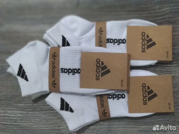 Белые носки Adidas