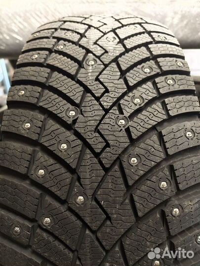 Pirelli Scorpion Ice Zero 2 315/30 R22 107H