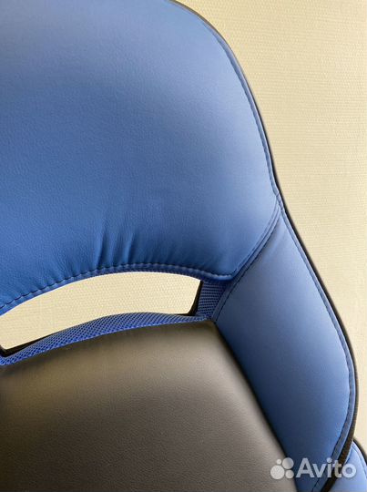 Компьютерное кресло