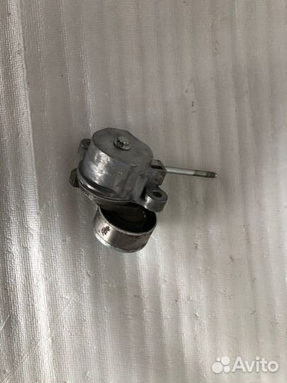 Натяжитель ремня Toyota Camry V70/V75 2grfks