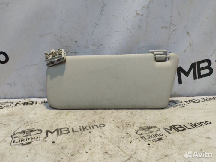 Козырек солнцезащитный правый Mercedes B-Class