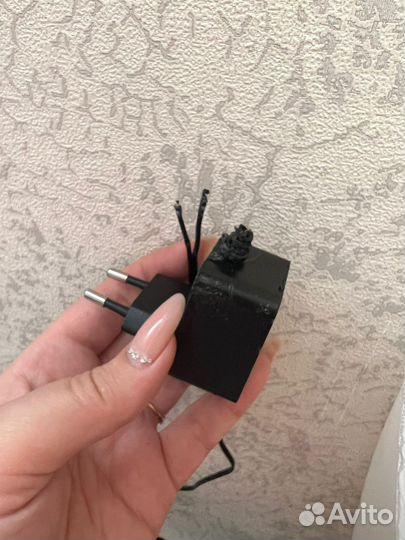 Автоматическая кормушка для кошек и собак