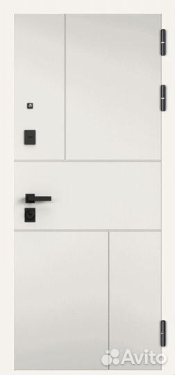 Железная дверь с зеркалом