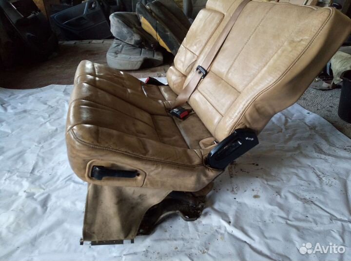 Mercedes-benz ML сиденья диван кожаные