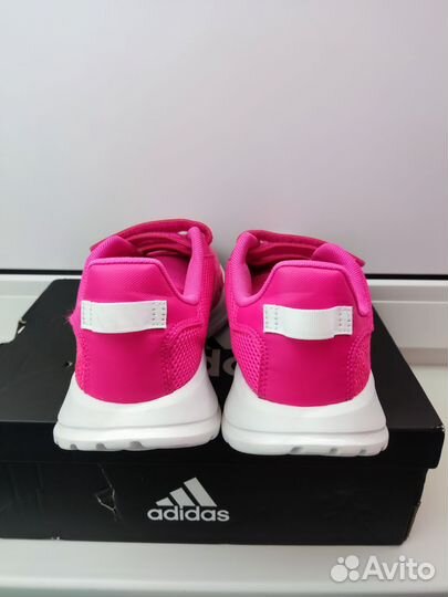 Кроссовки adidas 35