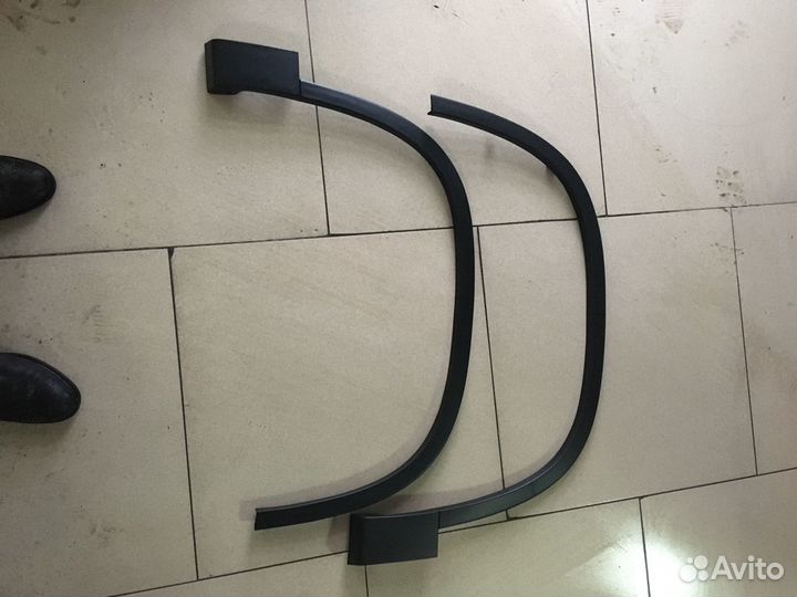 Молдинг арки пер. крыла 5N0854732A 5N0854731A