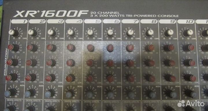 Активный микшерный пульт USA