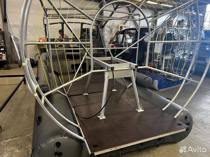 Аэролодка Бриз «555»