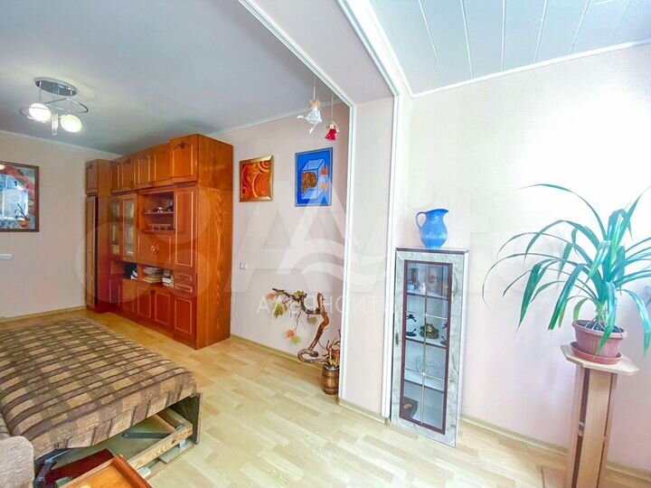 3-к. квартира, 71,8 м², 2/5 эт.