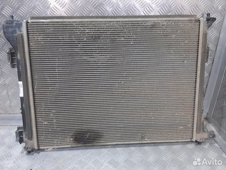 Радиатор охлаждения двигателя Kia Sportage QL