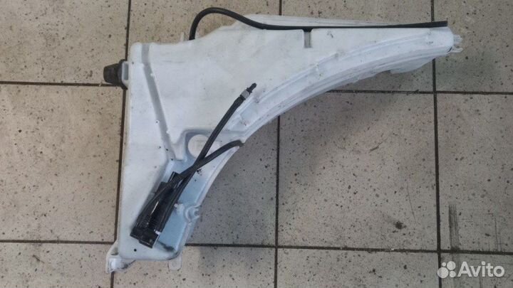 Бачок омывателя Land Rover Range Rover Sport 2