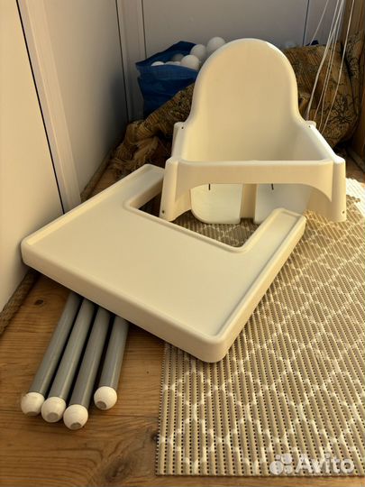 Детский стульчик IKEA + подушка,2 чехла и ремни