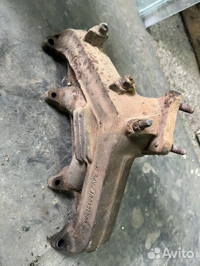 Коллектор выпускной ауди 80