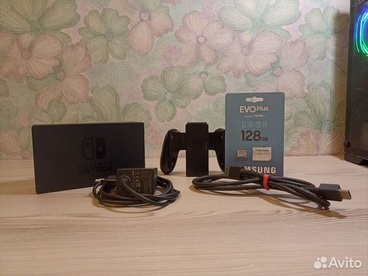 Nintendo switch прошитая + игры