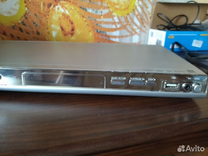 DVD плеер + комплект для караоке