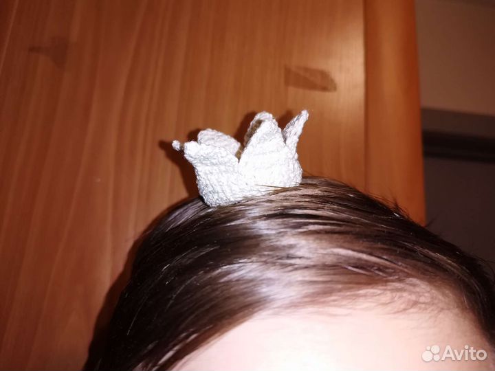 Вязаные короны принцессам и принцам