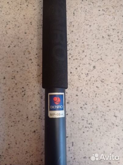 Продам монопод benro
