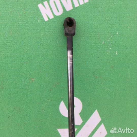 Амортизатор двери багажника Фольксваген Транспор