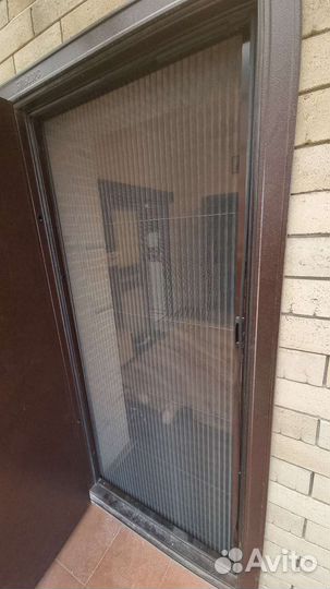 Москитная сетка на балконную дверь антикошки сетка