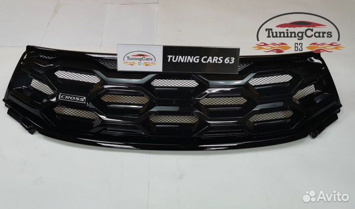 Решетка радиатора Лада X-Ray