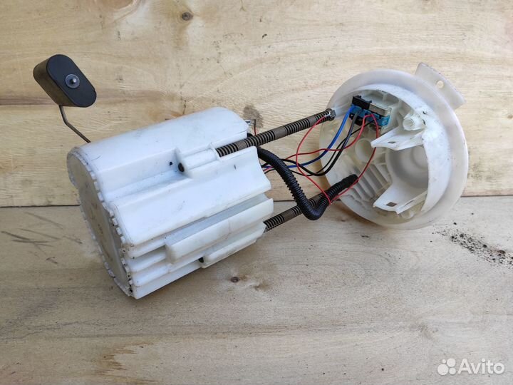 Насос топливный A16XER на Опель Astra J