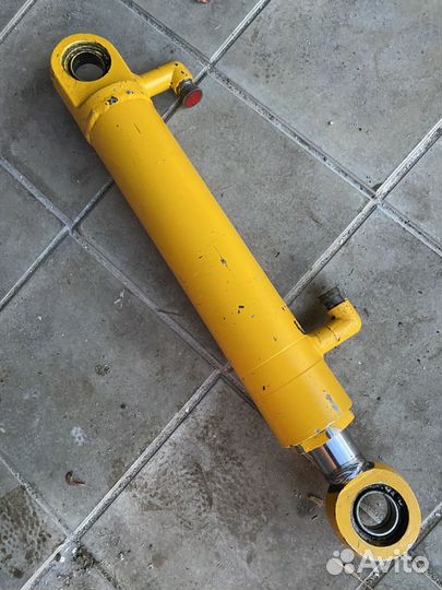 Гидроцилиндр для куна б/у