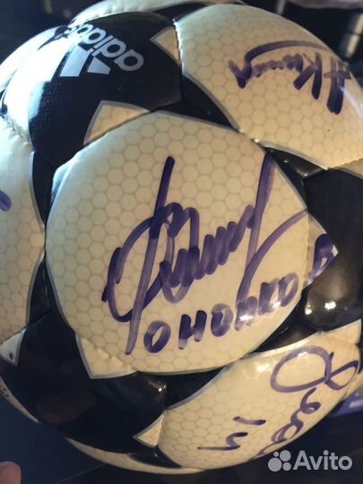 Футбольный мяч adidas Лига Чемпионов