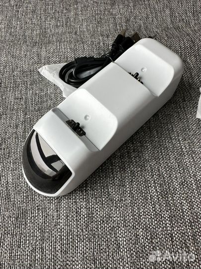 Зарядная станция для геймпадов ps5