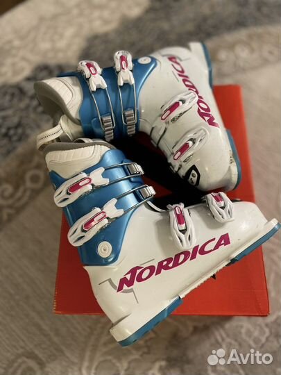 Горнолыжные ботинки детские 21.5