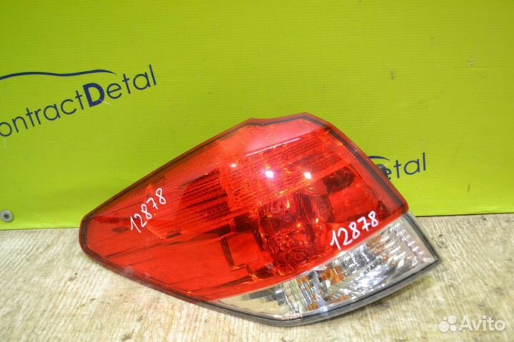 Фонарь левый правый Субару Легаси Аутбэк B14