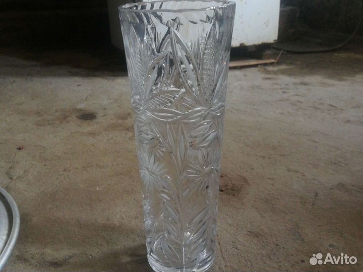 Хрустальная ваза