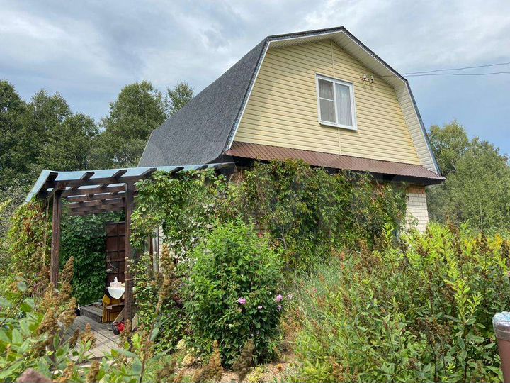 Дача 52 м² на участке 5,5 сот.