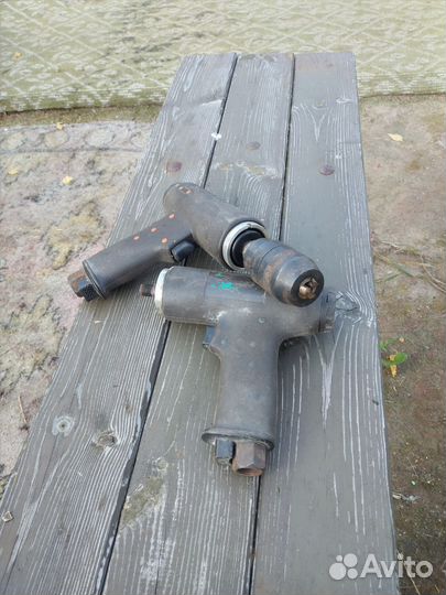 Пневмоударный гайковёрт