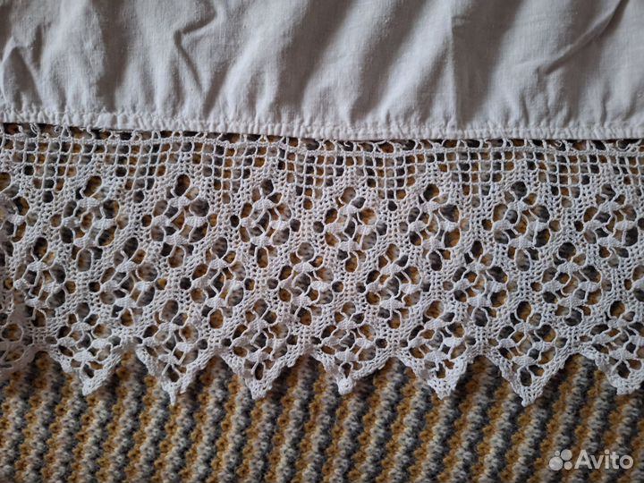 Старинный подзор